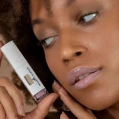 Andreia Delicious Shiny Kiss Batom Líquido G03