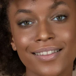 Andreia Delicious Shiny Kiss Batom Líquido G02