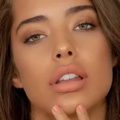 Andreia Hot Matte Kiss Velvet Batom Líquido 01 Naked