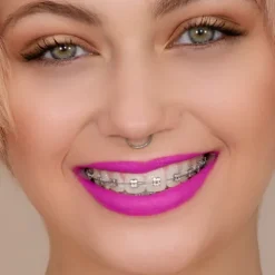 Andreia Hot Matte Kiss Velvet Batom Líquido 13 Sassy