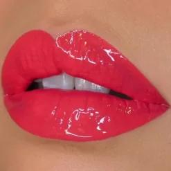 Nyx Pro Makeup Shine Loud High Pigment World Shaper