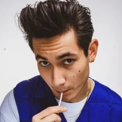 Reuzel Blue Pomada Fixação Forte Solúvel Em Água E De Alto Brilho