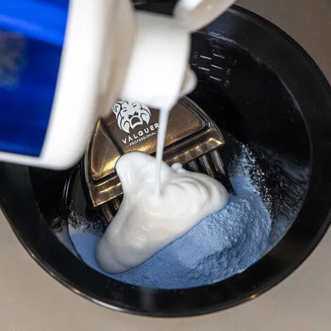 Valquer Color Premium Oxidante Em Creme Com Óleo De Argan 30Vol